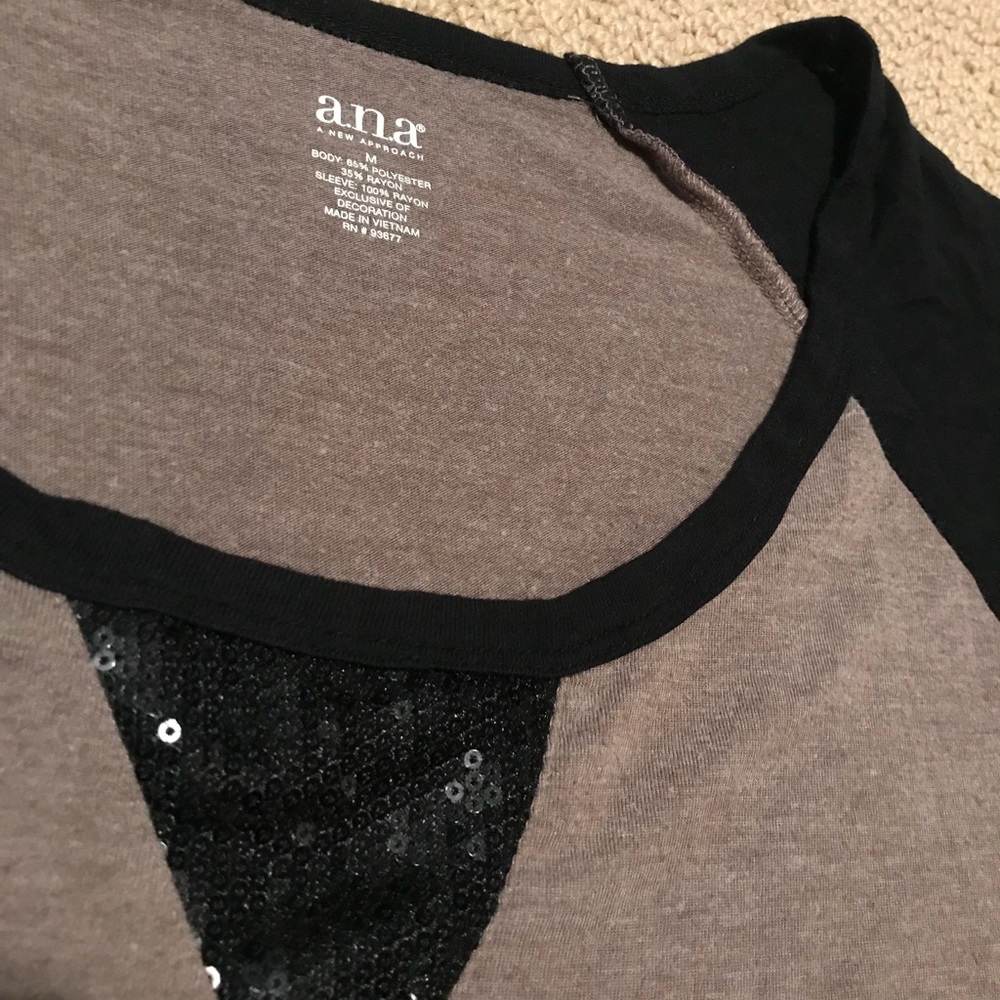 Shirt - Picture 3 of 3